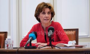 Confpresseconfinement017