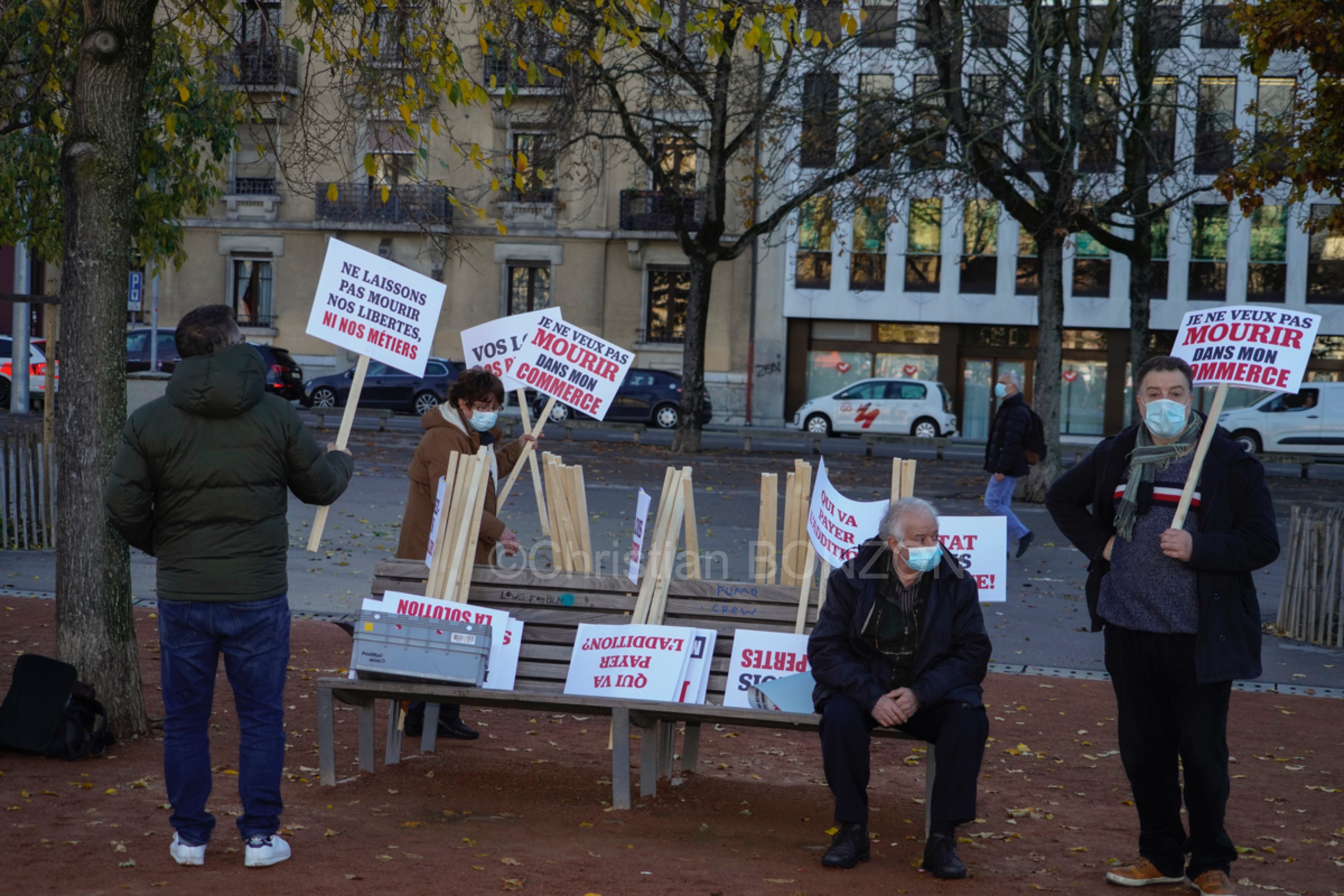 manifcafetiers19Nov010