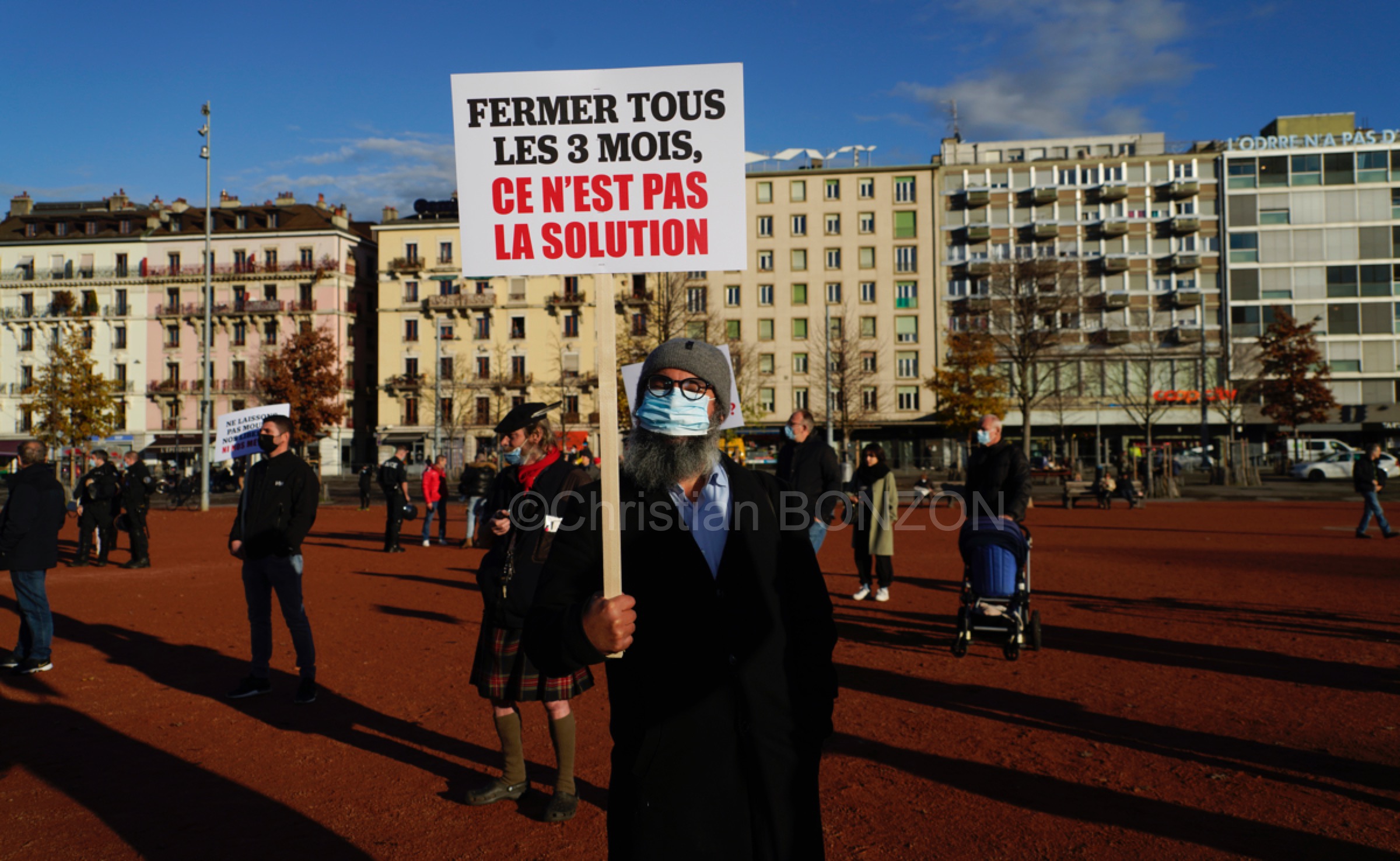 manifcafetiers19Nov026