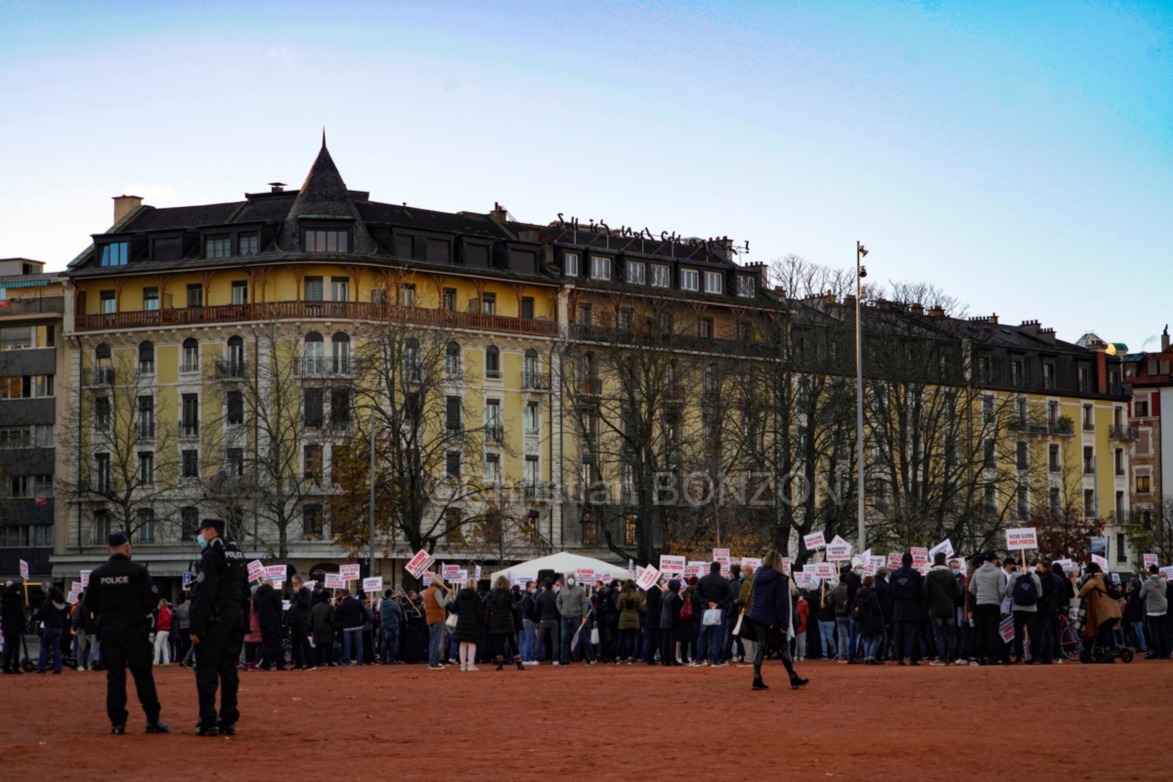 manifcafetiers19Nov046