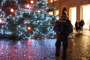 23_decembre2020_immesion051police