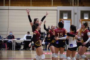 volleyfem12dec001