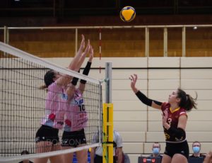 volleyfem12dec002