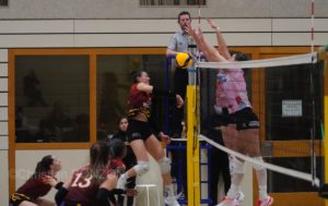 volleyfem12dec012