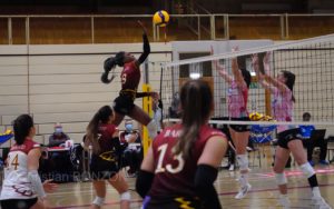 volleyfem12dec021