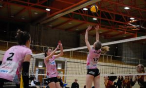 volleyfem12dec032