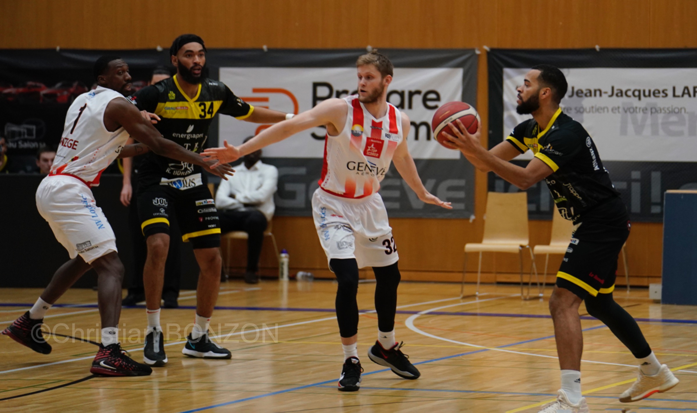 BMatchBasketMontheyLions080