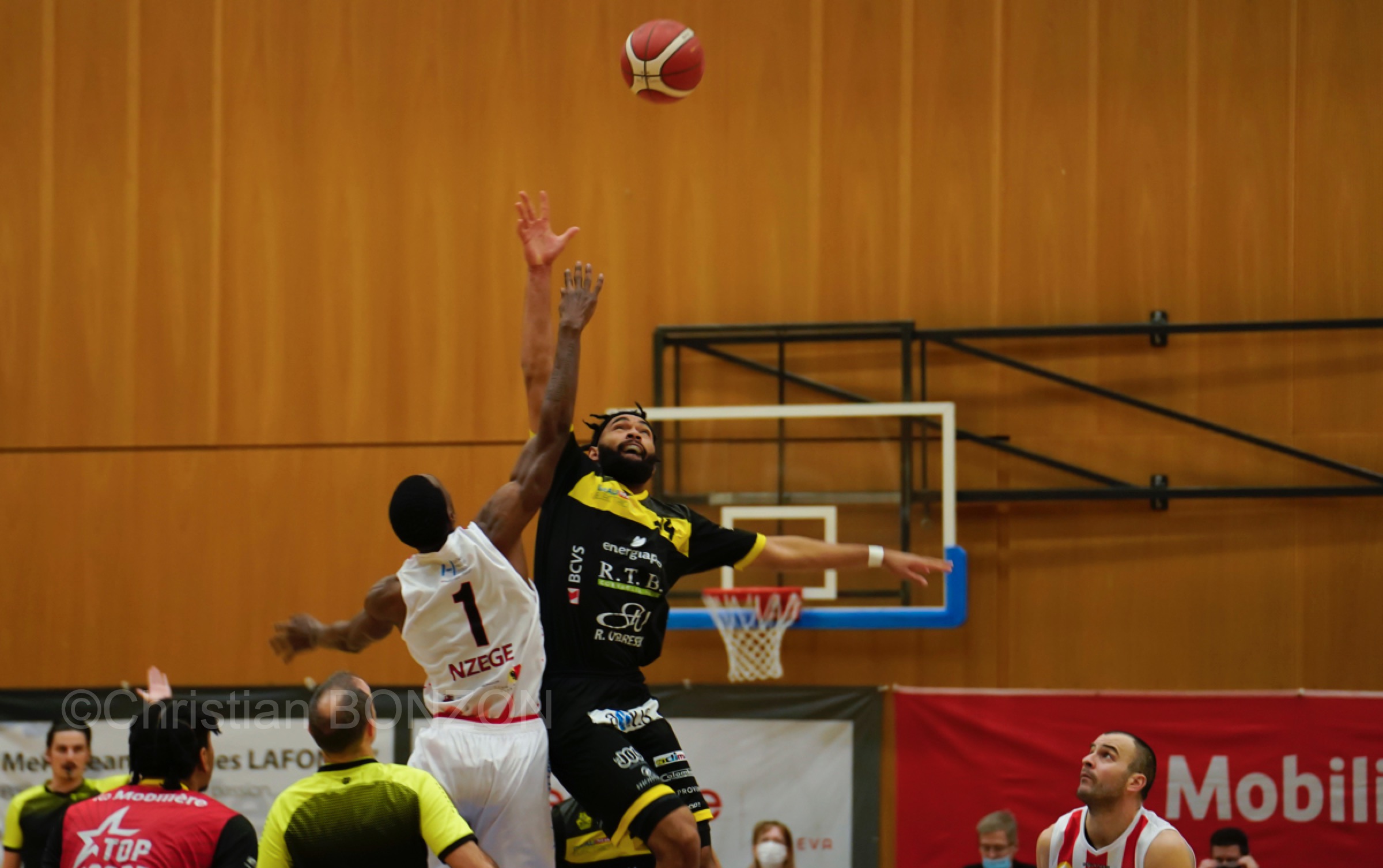 BMatchBasketMontheyLions102