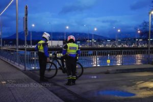 policecontrolevelo025