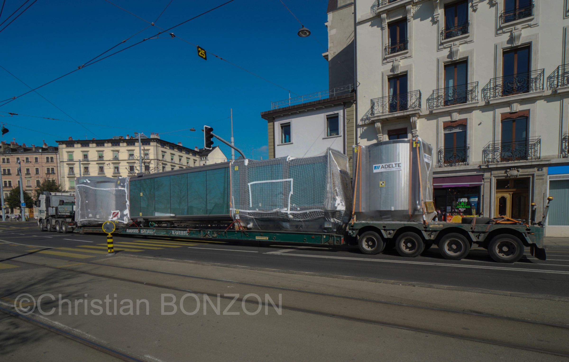 convoi_special_aeroport046