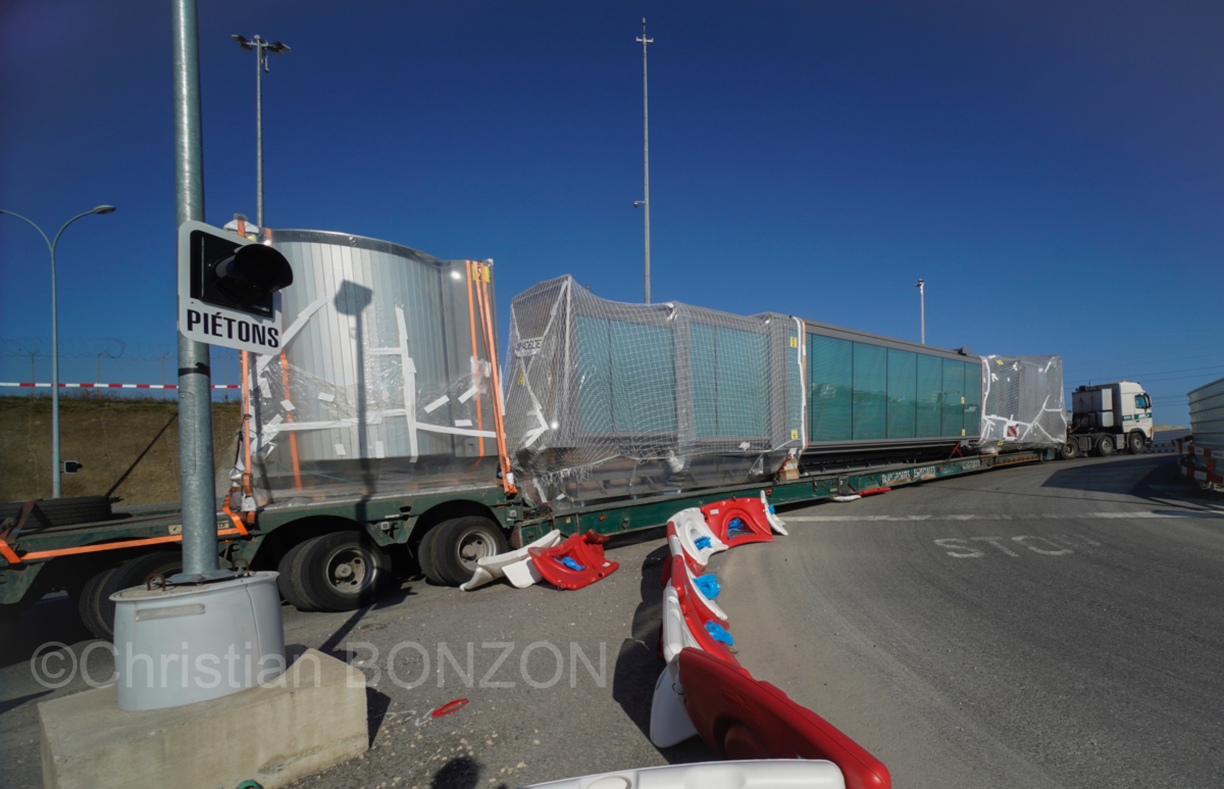 convoi_special_aeroport052