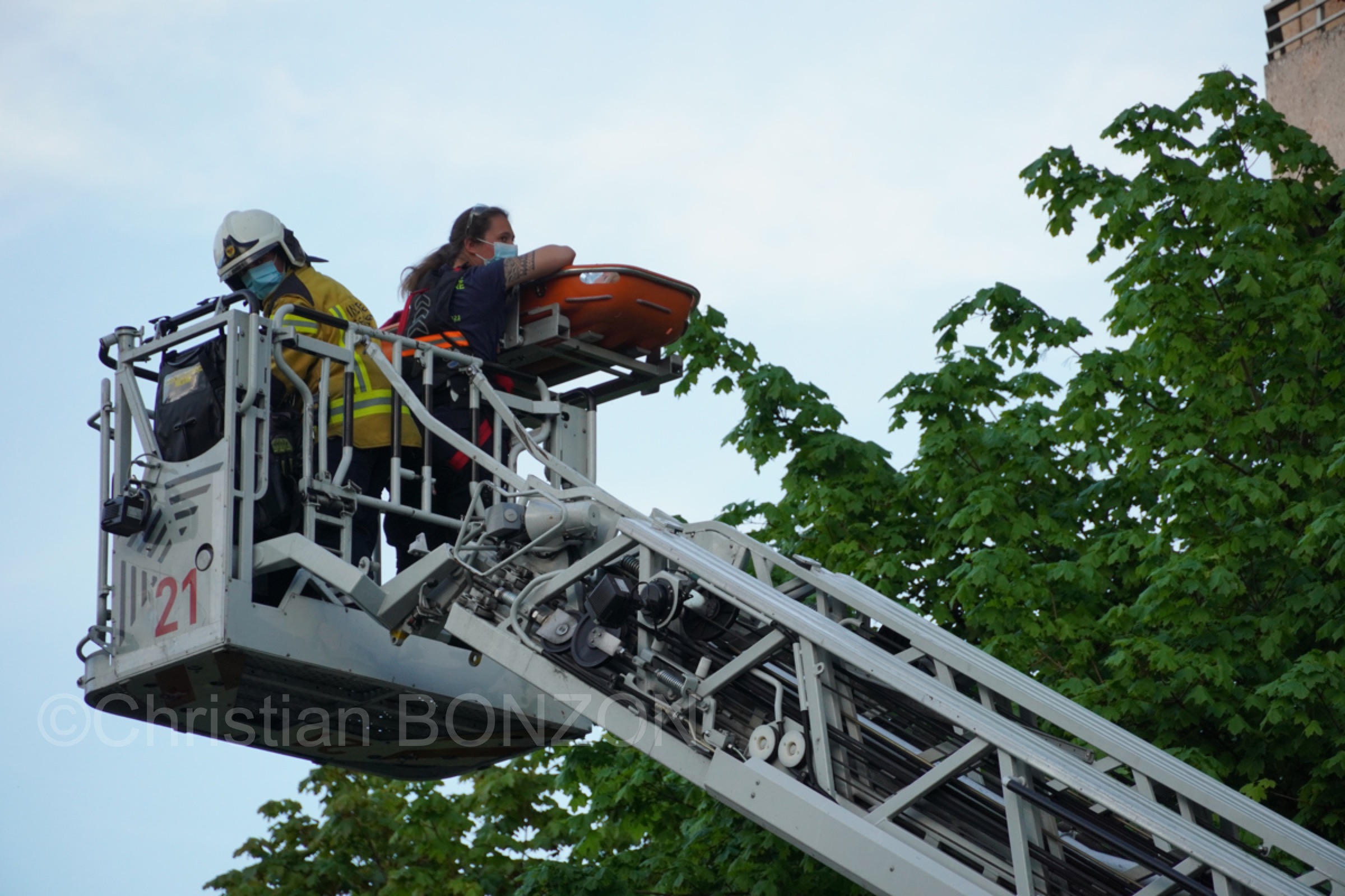 exercice_ecole_SIS076