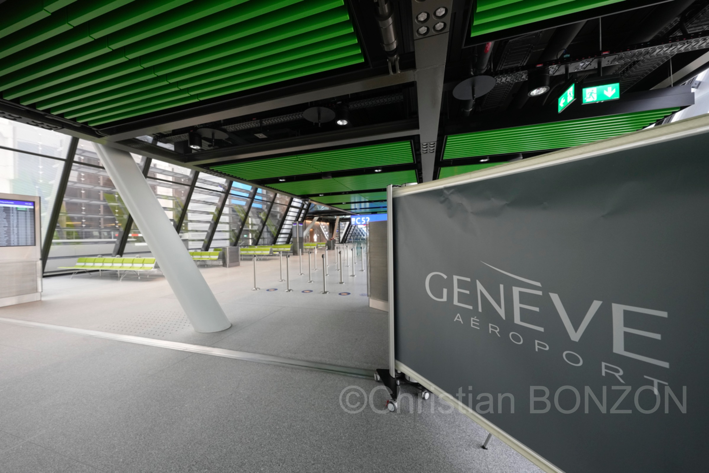 Aile_Est_Aeroport003