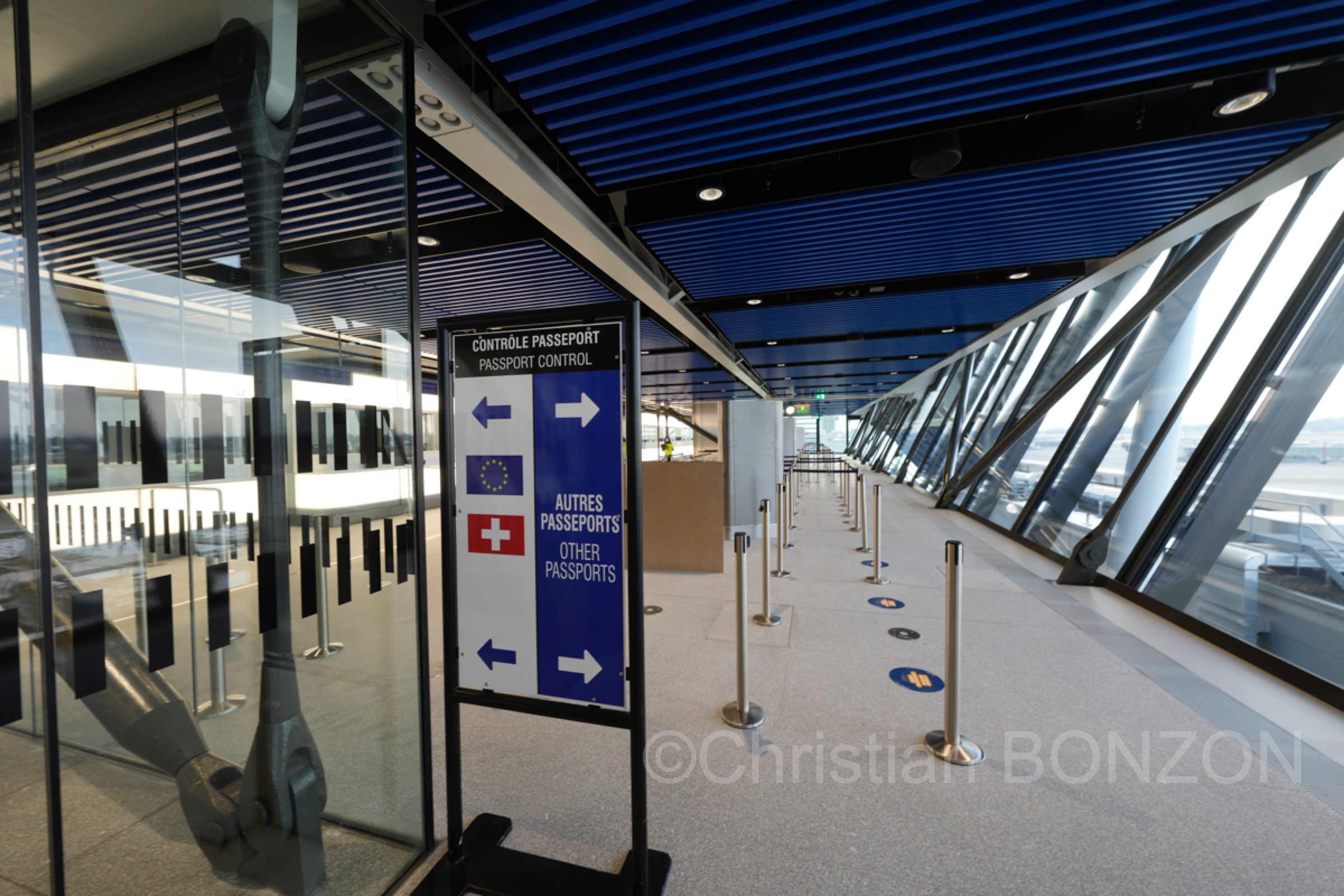 Aile_Est_Aeroport016