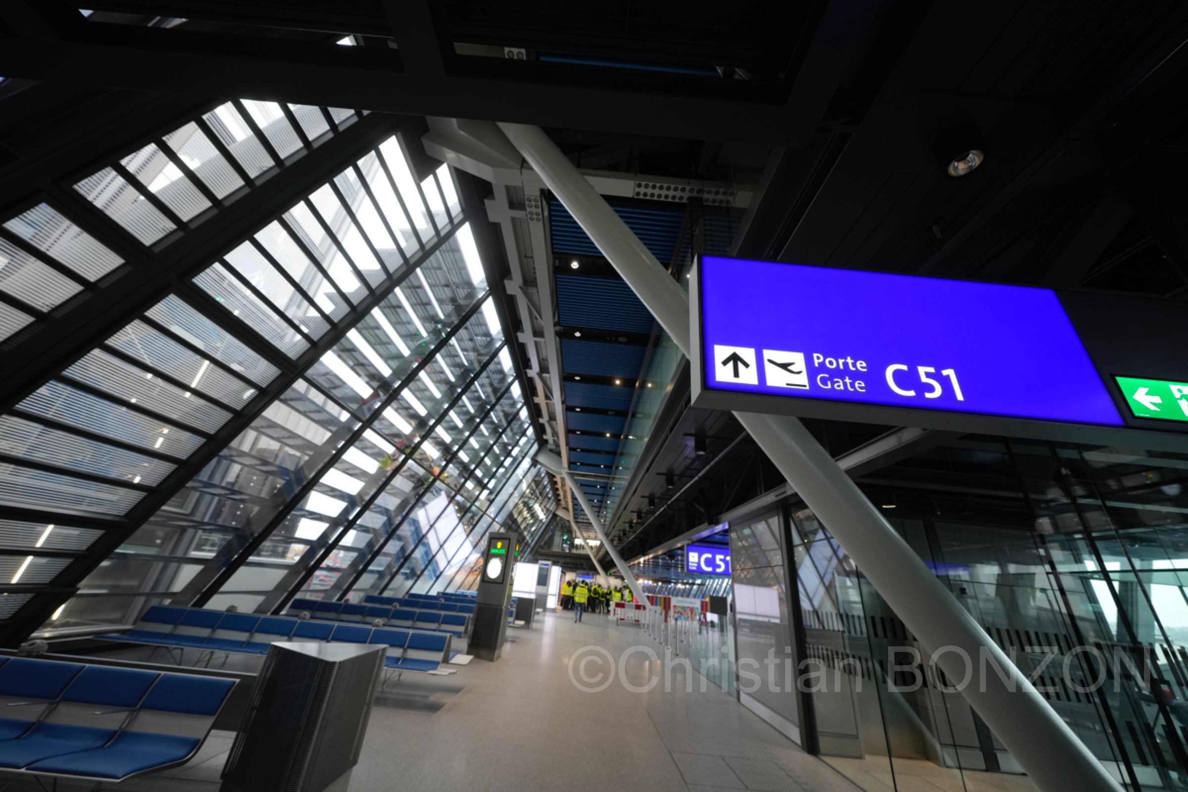 Aile_Est_Aeroport032