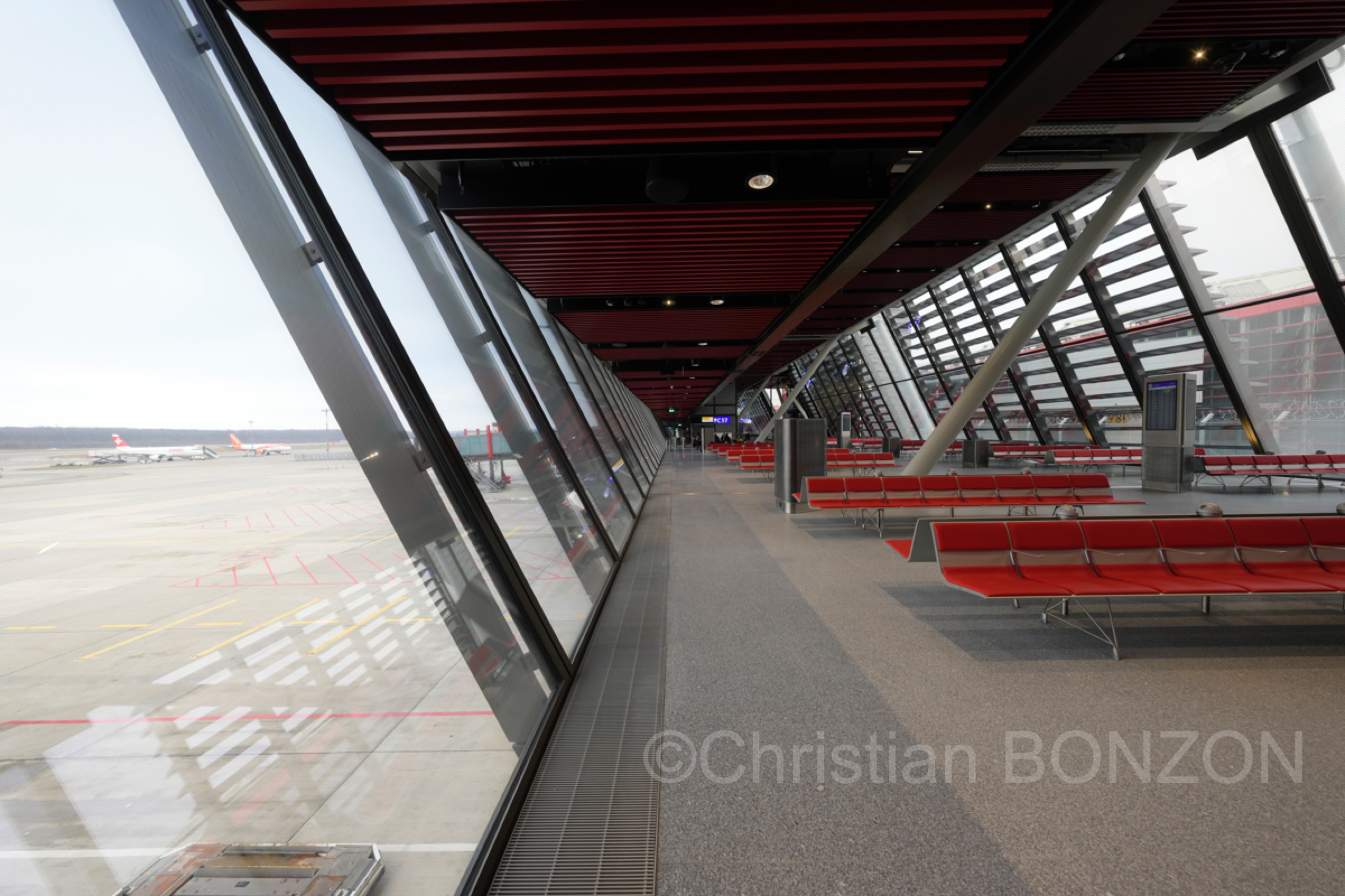 Aile_Est_Aeroport052