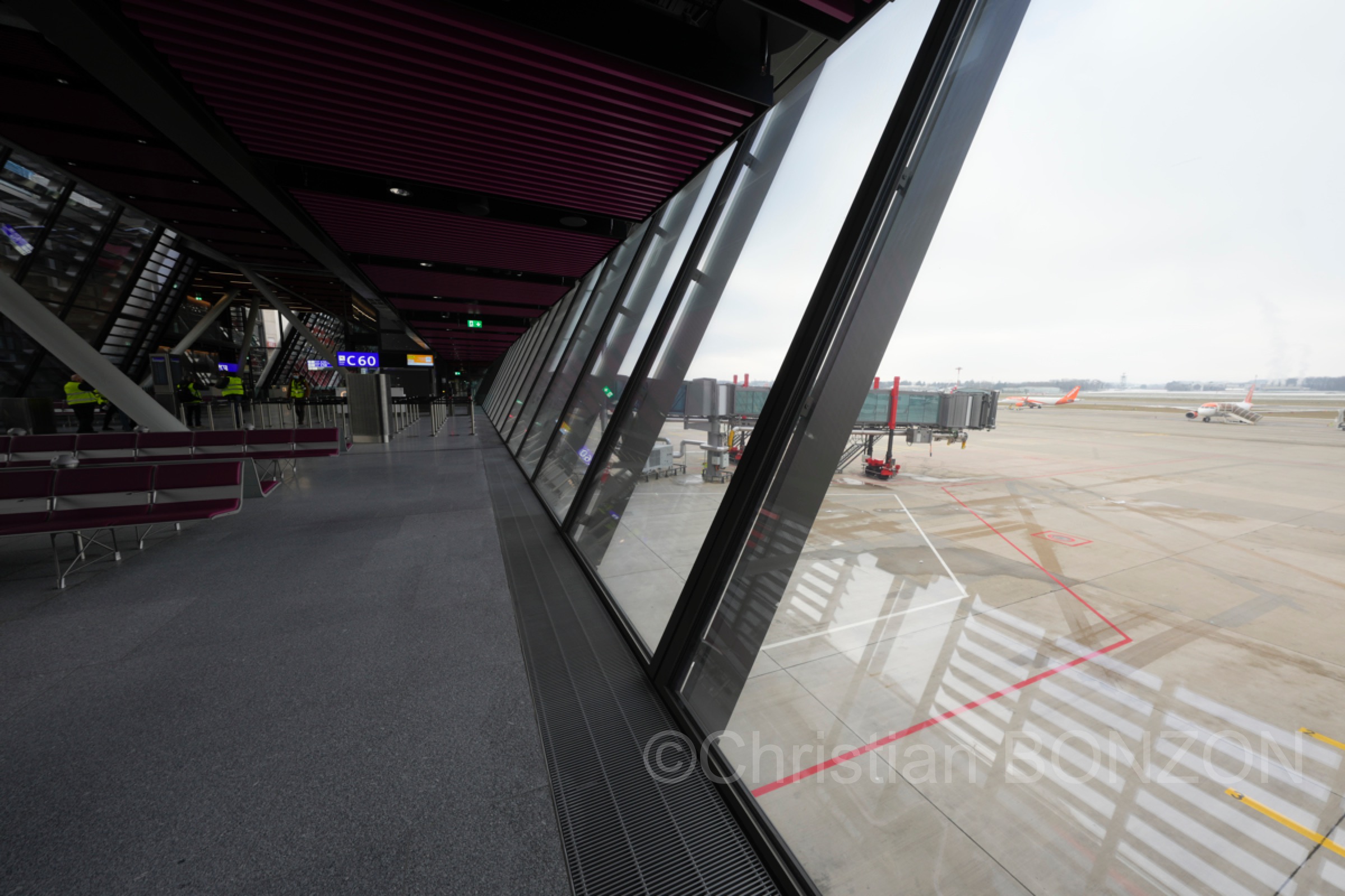 Aile_Est_Aeroport055