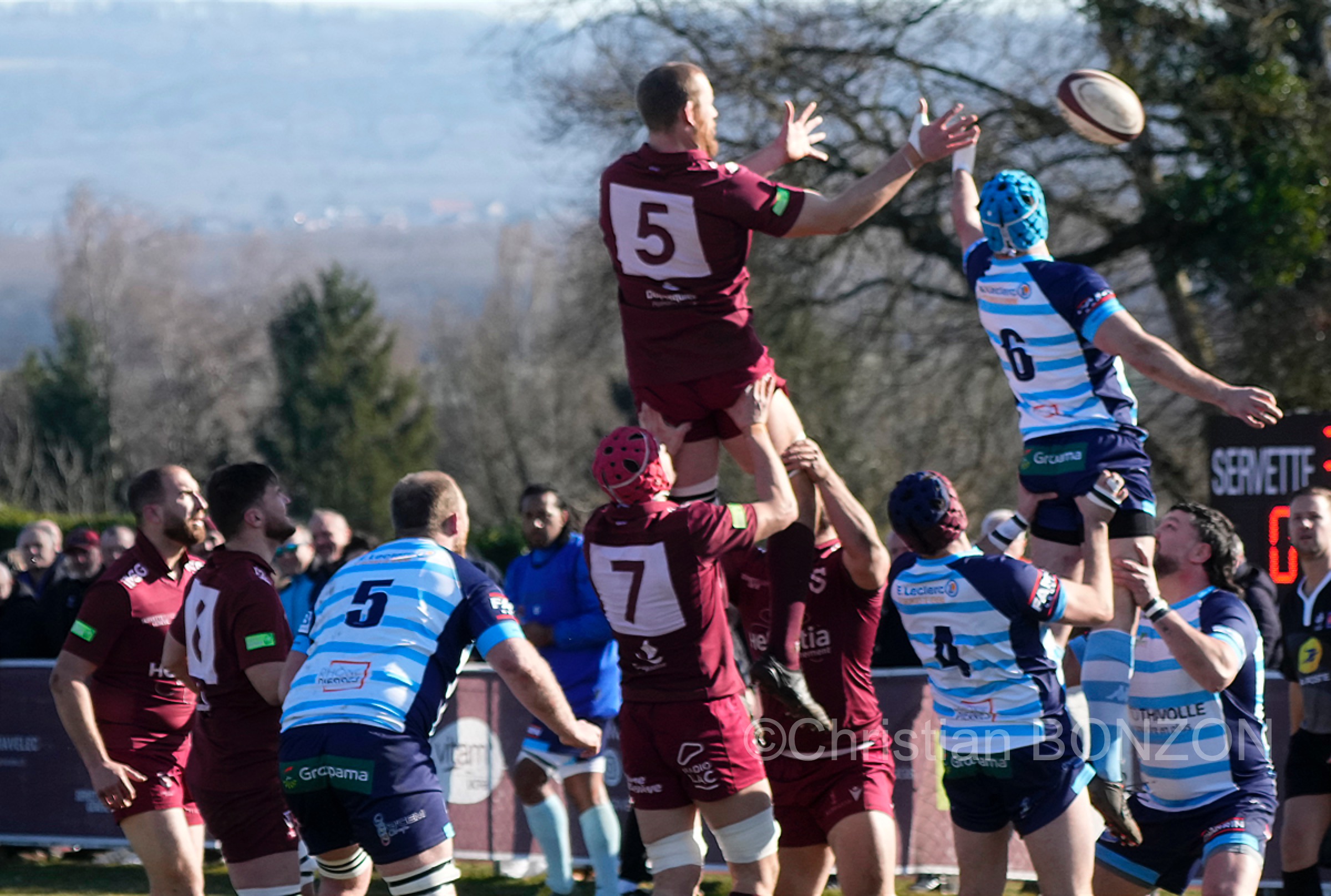 Avusy00127022022Rugby