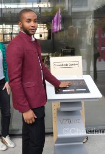 Mal_ V014oyants_Nouvelle_Comedie