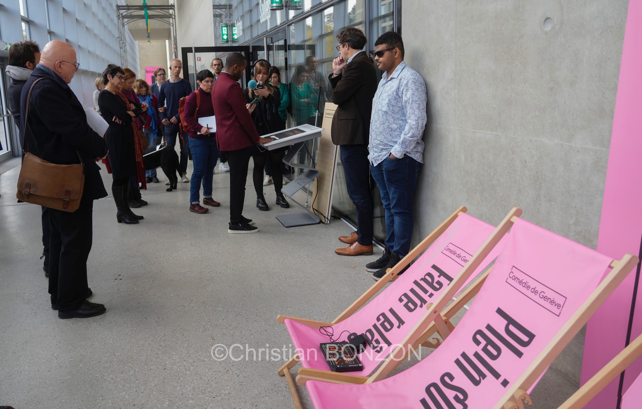 Mal_ V019oyants_Nouvelle_Comedie