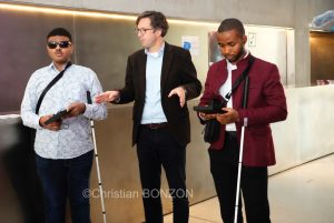 Mal_ V025oyants_Nouvelle_Comedie