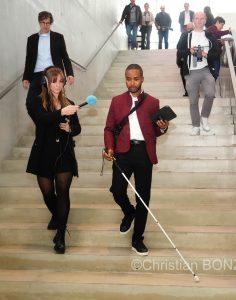 Mal_ V030oyants_Nouvelle_Comedie