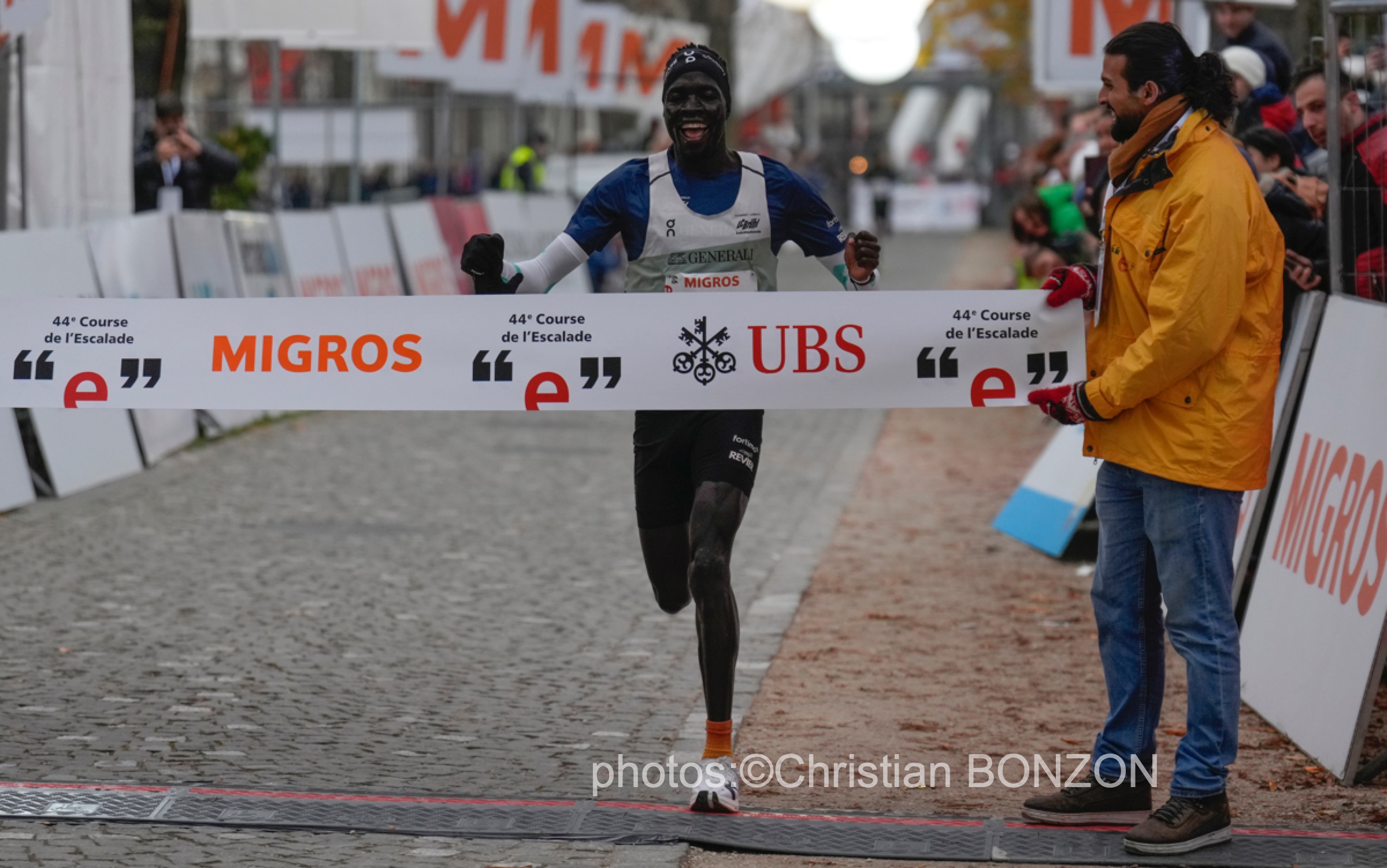 Hommes_Arrivee_Escaladite060