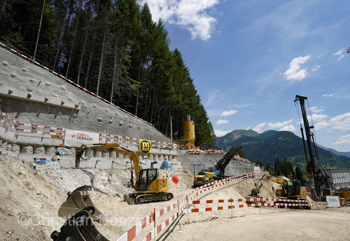 second chantier du tunnel autoroutier du Saint-GothardAirolo