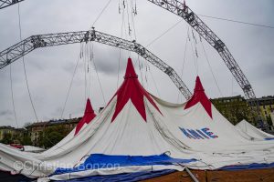 20123_Knie_montage026