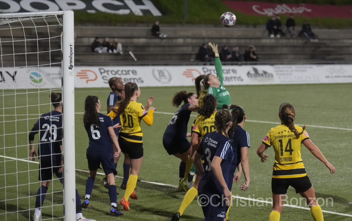 Etoile Carouge Fc vs YB Feminine 0-9 Stade de la Fontenette(GE)