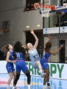 BCF Elfic Fribourg - Nyon Basket (92-48)