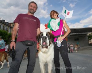 Saint_Bernard_cortege_Martigny015