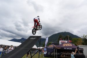 _DSC9695