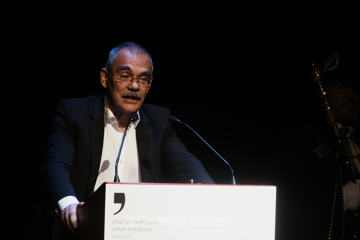 Hommage  Pierre-Andr Page Ênouveau prsident du Conseil nationalÊ