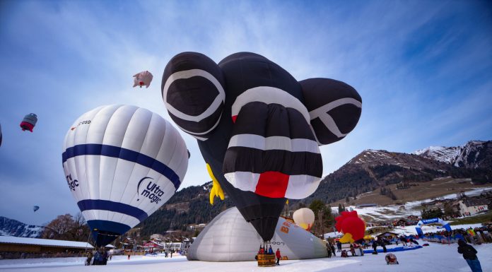 Château-d’Œx ouvre son ciel