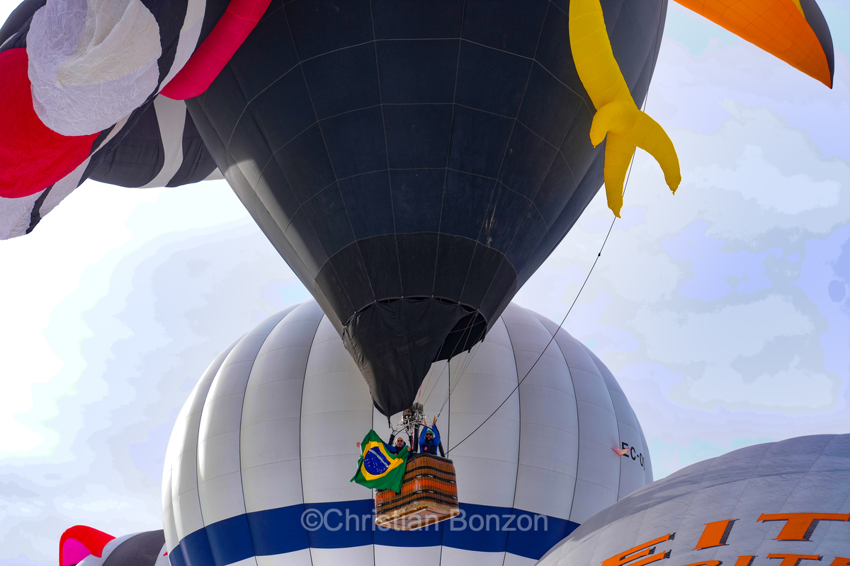 a 46? dition du Festival International de Ballons Chteau-dÕÎx