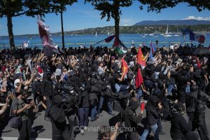 La manifestation No G7 14 juin Geneve