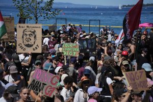La manifestation No G7 14 juin Geneve