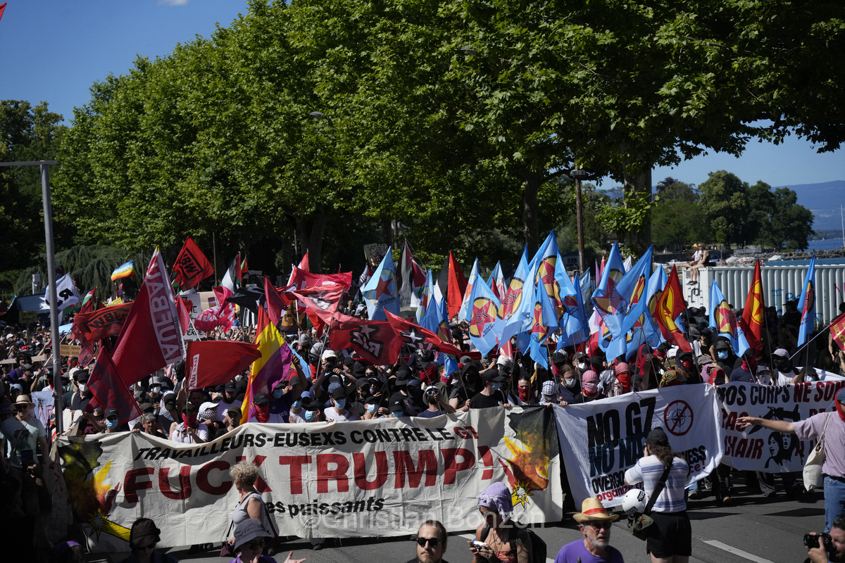 La manifestation No G7 14 juin Geneve