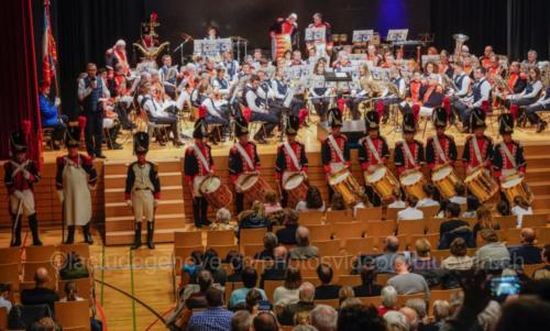 Concert réunissant la Musique Municipale de Versoix (MMV) et Musique & Batterie de marche des Vieux-Grenadiers de Genève.25 novembre 2018, 17h00, Salle communale Lachenal©lactudegeneve.ch